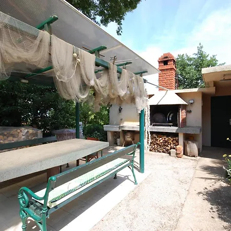 아파트 Samanic By El-pi Tours