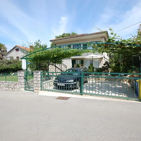 Samanic By El-pi Tours